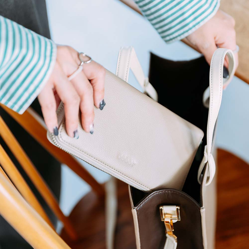 シンプルラウンド長財布（エンボス） 画像 17