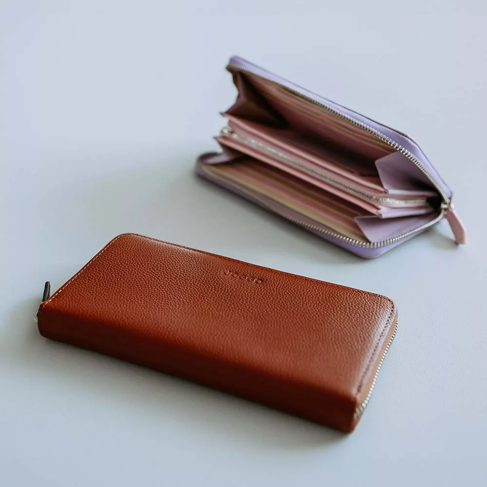シンプルラウンド長財布（エンボス）の商品画像