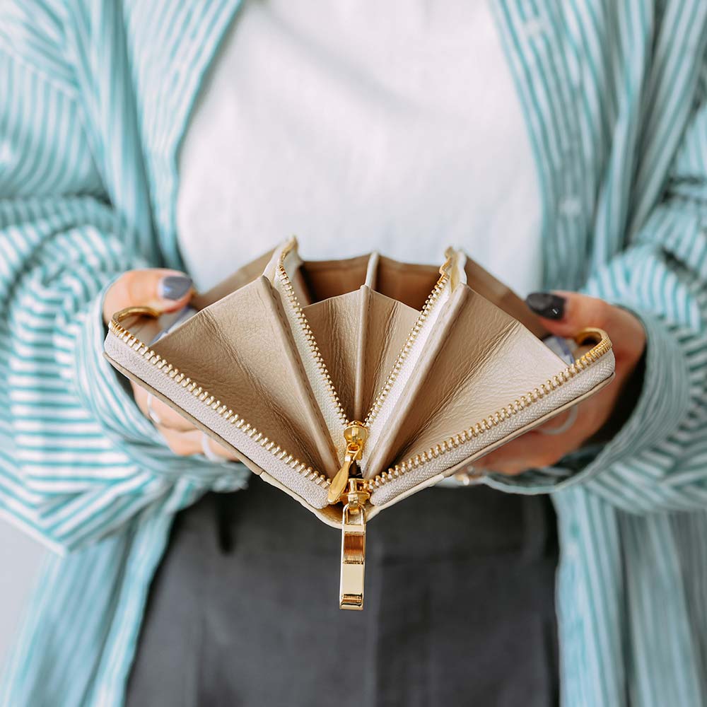 シンプルラウンドバイカラー長財布（エンボス） 画像 16