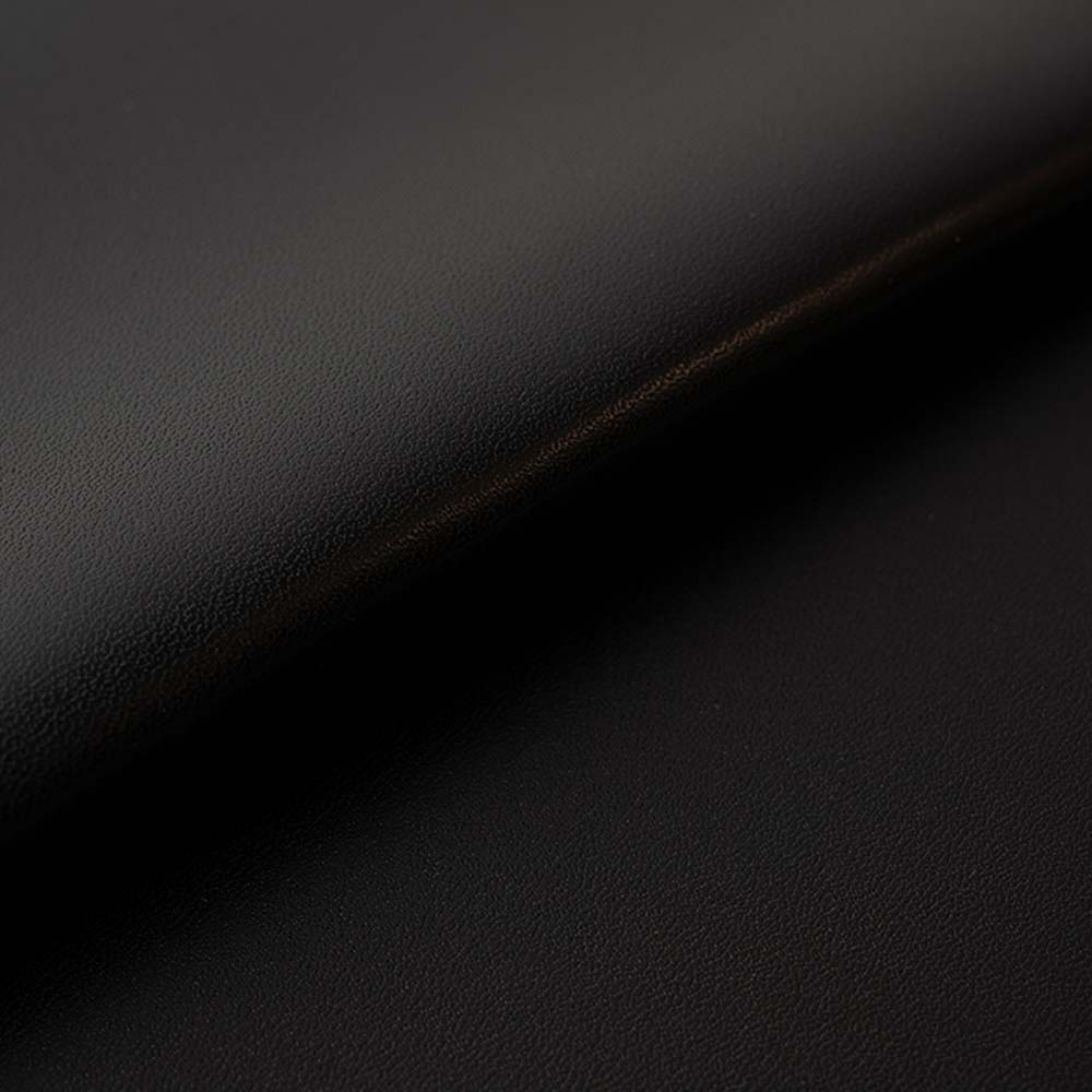 ２つ折り財布（小銭入れ付き） - 上質な柔らかい高級本革です。スムースレザーならではの、なめらかさ。革本来の表情に近い仕上がりです。使っていくにつれ、さらに柔らかく、しっとりとした手触りに。