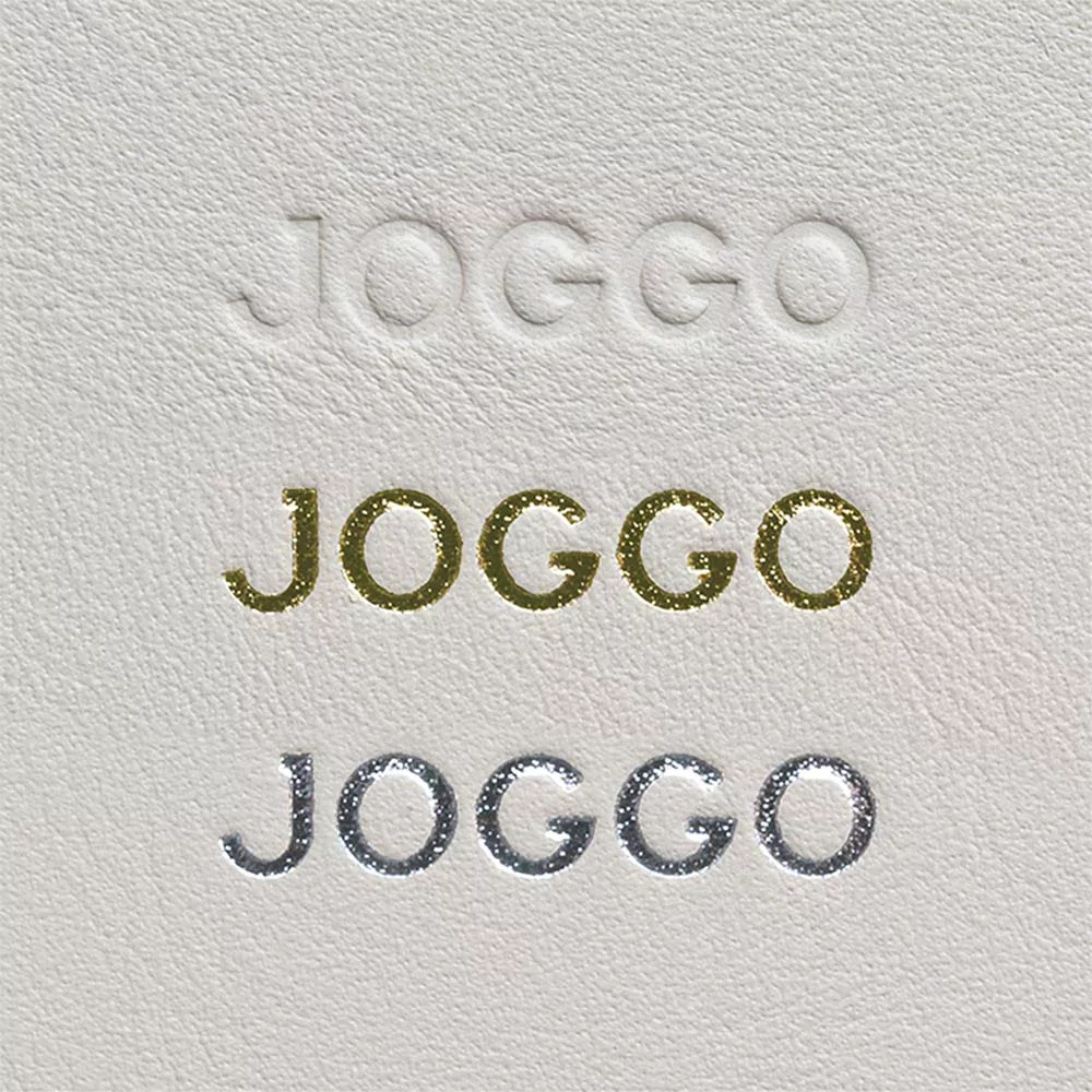 3つ折りミニ財布 - JOGGOロゴ刻印は【ゴールド・シルバー・型押し・刻印なし】からお選びいただけます。(フォント変更は対応できません)
