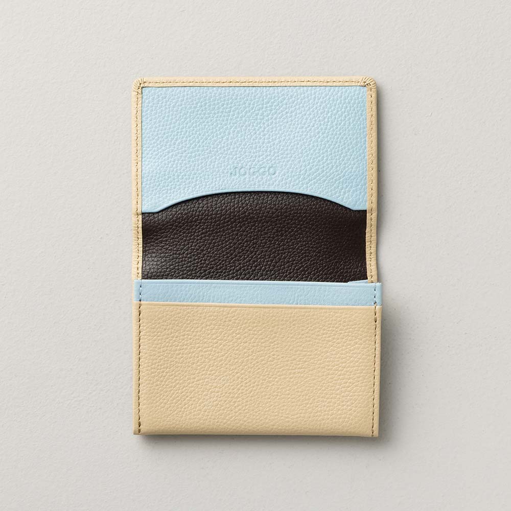 シンプル名刺入れ（エンボス） - 使用カラー：ナチュラルベージュ×シャーベットブルー×エスプレッソブラウン