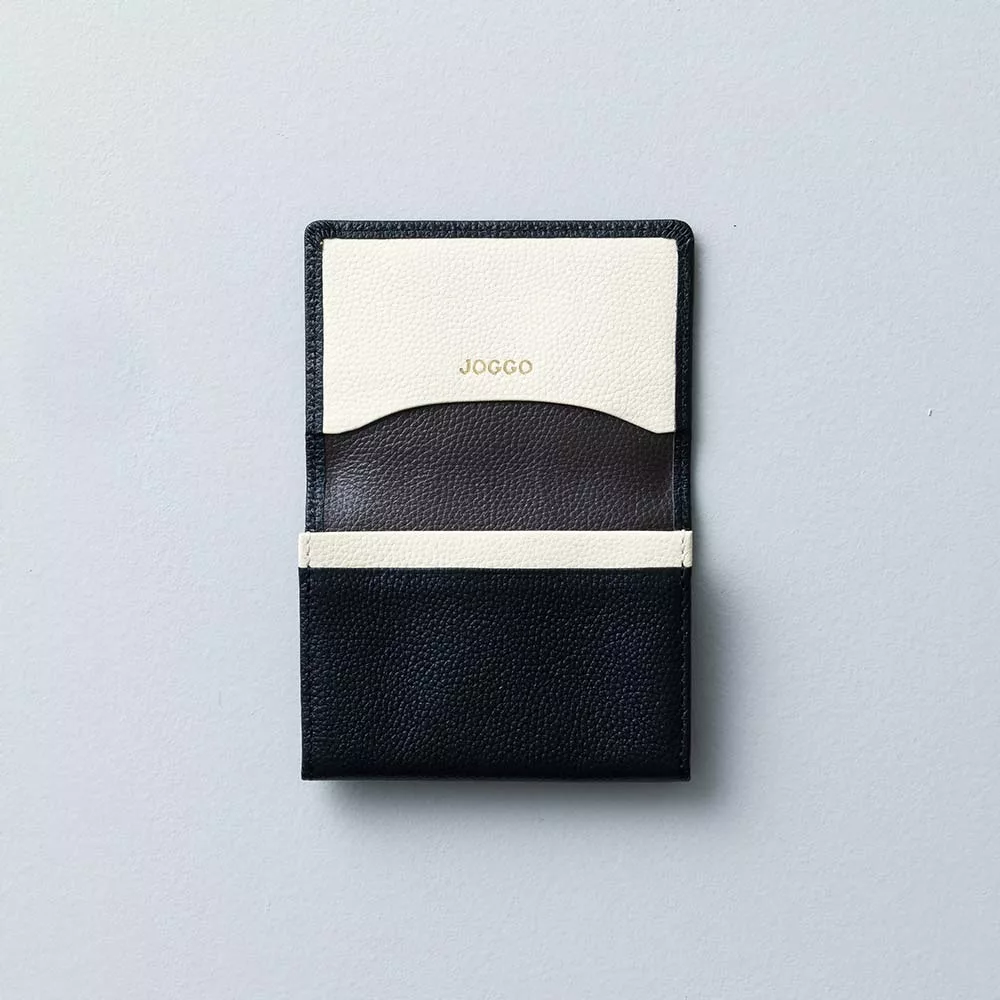 LEATHER COLLECTION 名刺入れ ホワイト シンプル名刺入れ（エンボス） | オーダーメイド革製品「JOGGO」