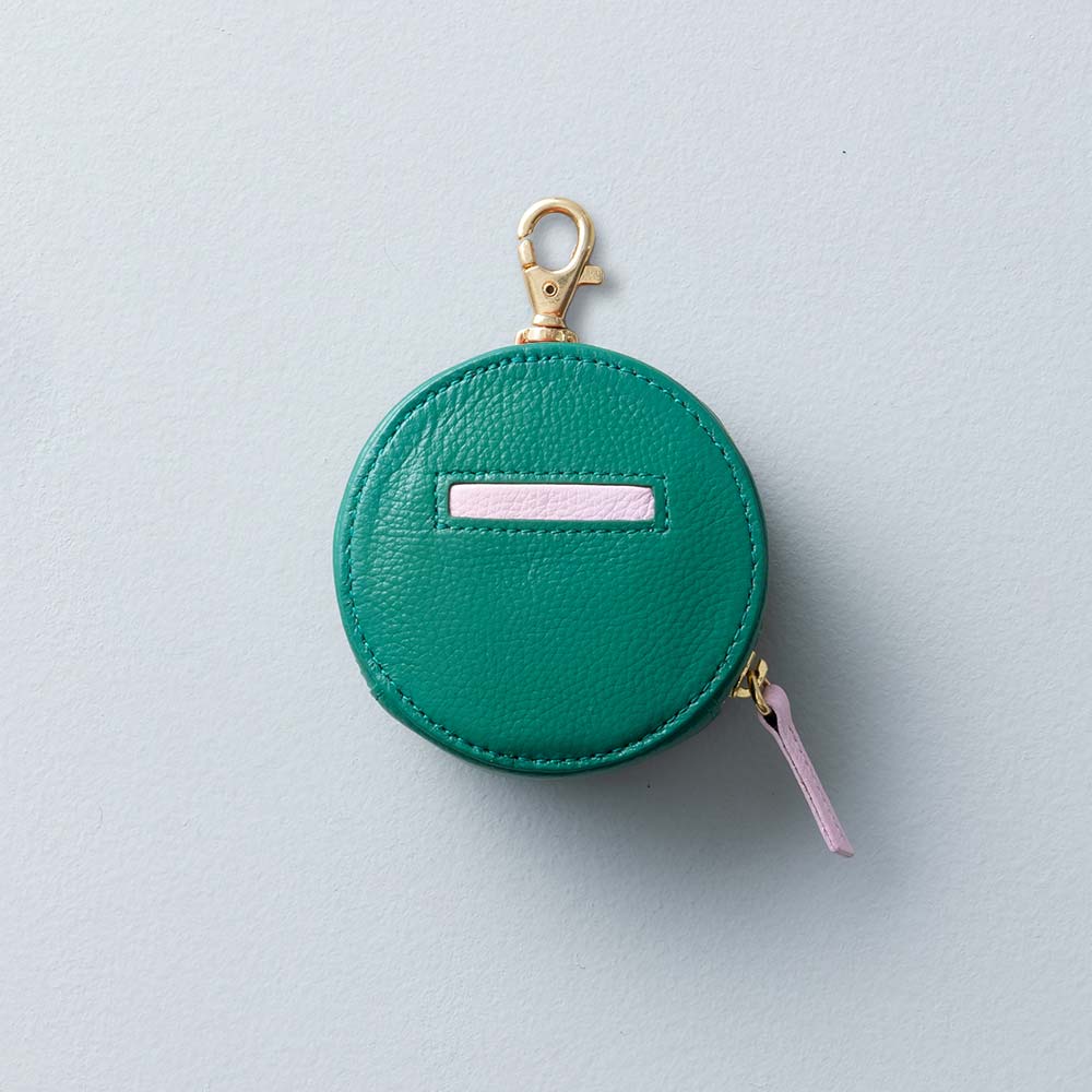 マカロンミニポーチ - 使用カラー：ヒイラギリーフ・サクラブルーム・ゴールド（金具）