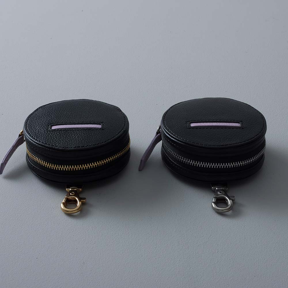 マカロンミニポーチ - フック、ファスナーなどの金具の色はゴールド・シルバーから選択できます。