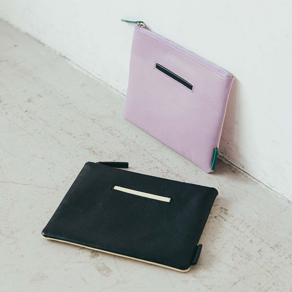 フラットレザーポーチＭ