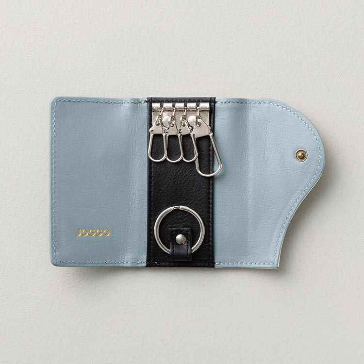 スリムキーケース - 内側を「ピュアブラック」にして、パートナーとのペアアイテムにもおすすめです。