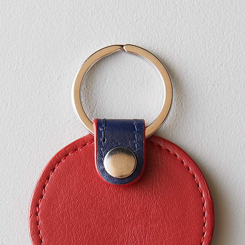スナップキーリング - 壊れにくく、取り外し簡単なOリングを使用。バッグなどに付けて、おしゃれのアクセントにもなります。