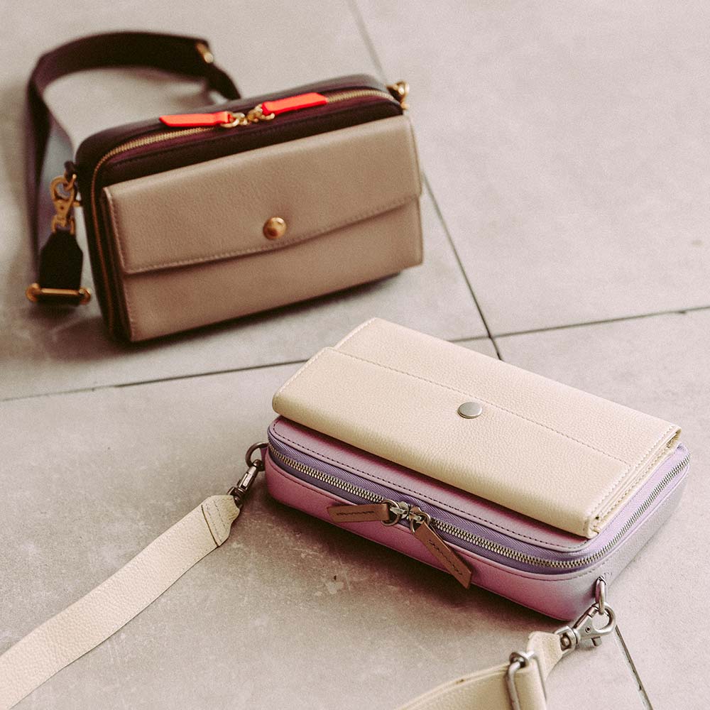 スクエアショルダーバッグ - 【左上】使用カラー：エスプレッソブラウン・ビブラントサン・グレージュ・ゴールド（金具）【右下】使用カラー： アジサイドロップ・アイボリーホワイト・グレージュ ・シルバー（金具）