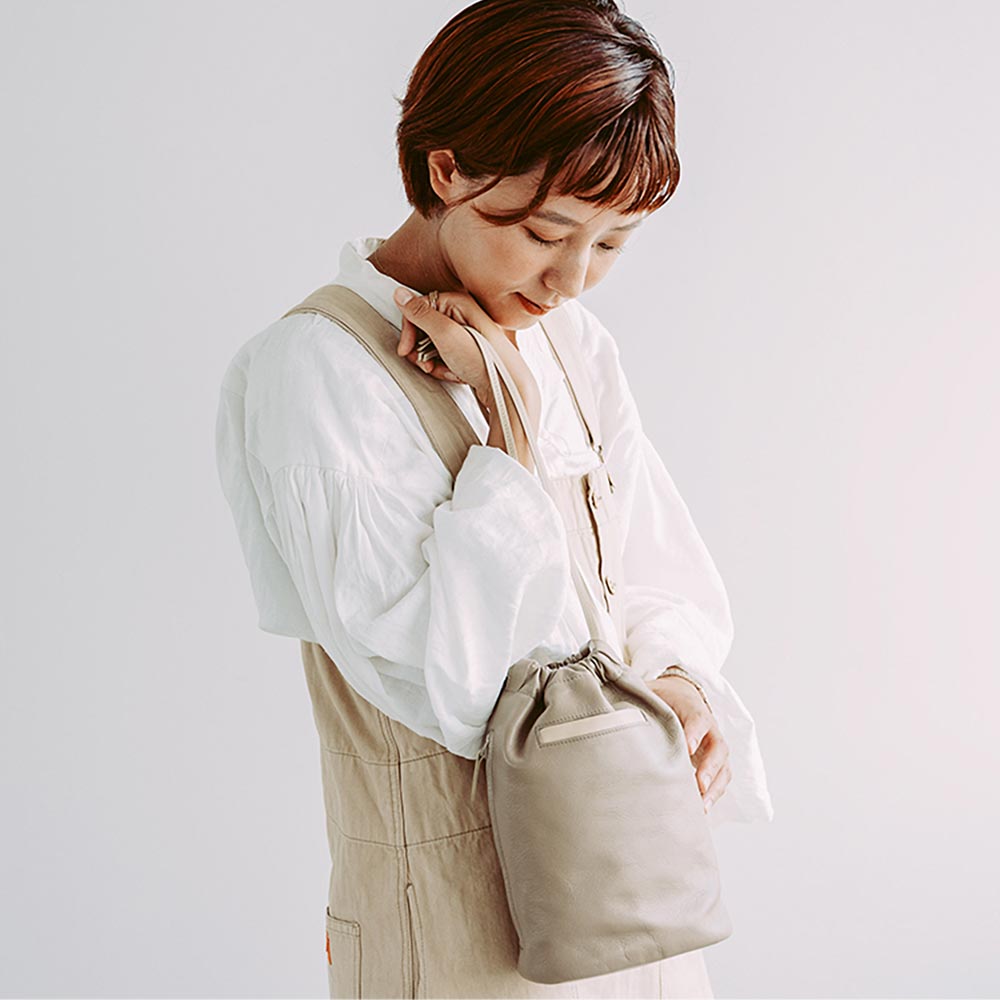 レザー巾着バッグ | オーダーメイド革製品「JOGGO」