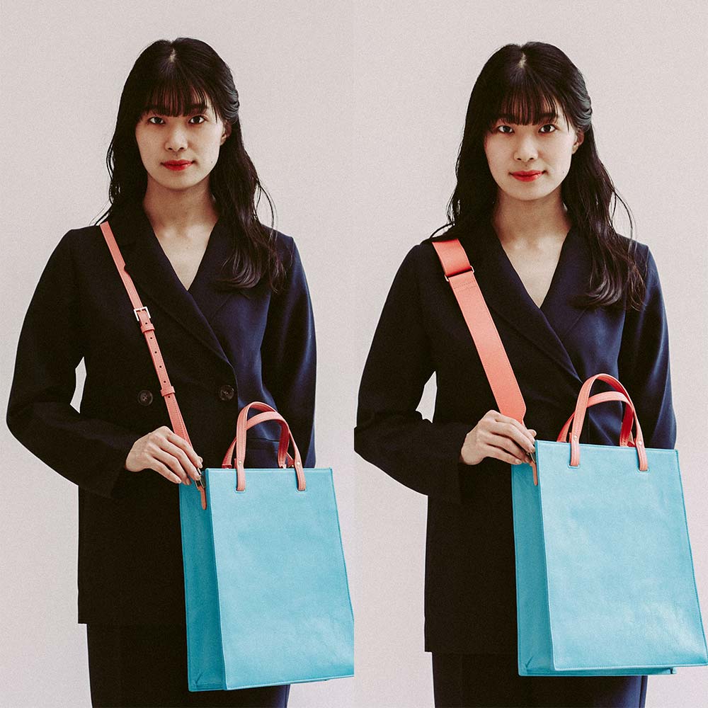 ショルダーストラップ（ワイド） - ２ｗａｙボックストートバッグや２ｗａｙエンベロープミニバッグの付属の細いストラップから、ワイドショルダーストラップに取り替え可能です。サイドについている金具で簡単に取り外すことが可能です。