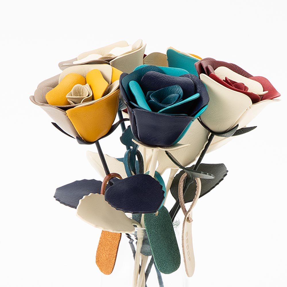 革の一輪花（バラ） 画像 4