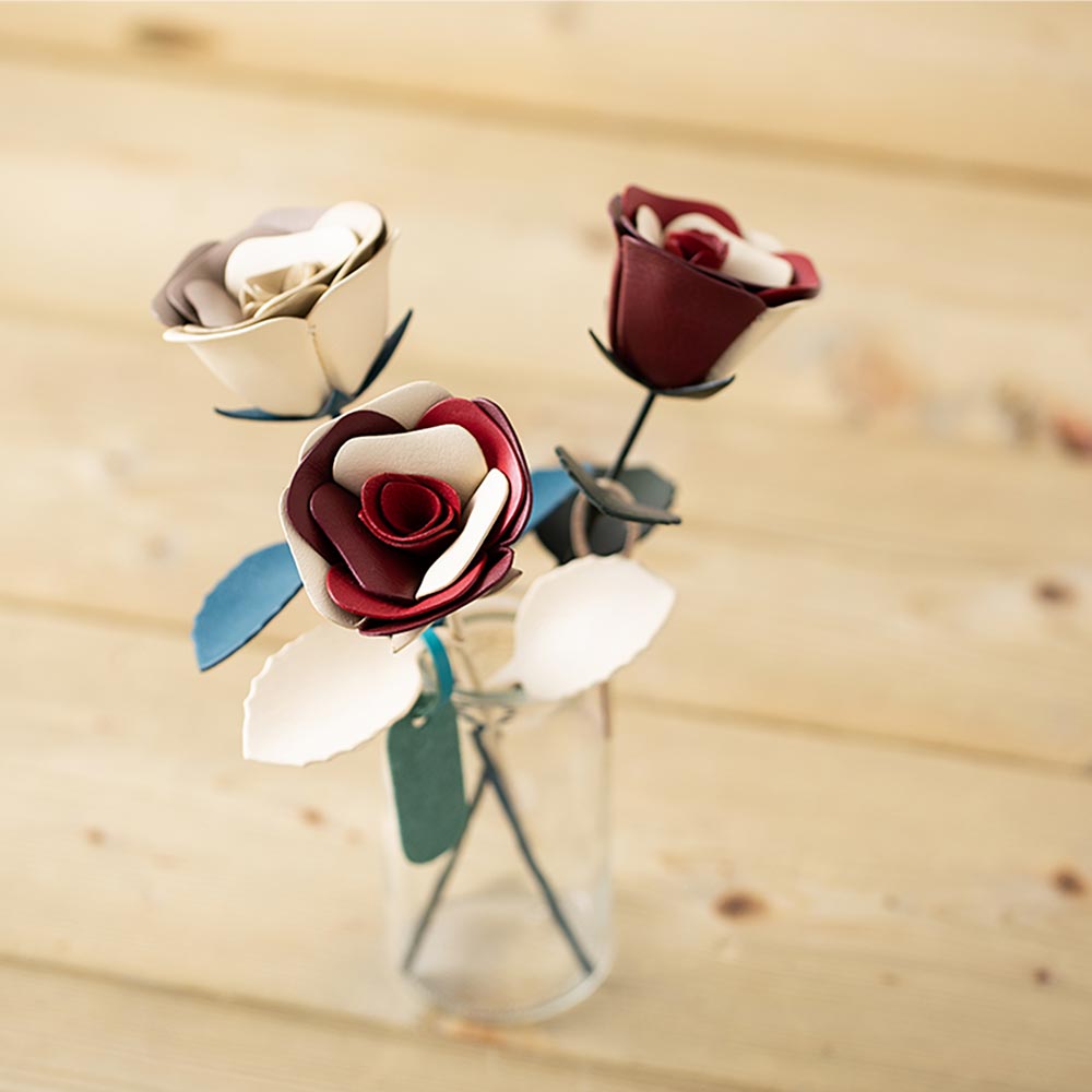 革の一輪花（バラ） 画像 2