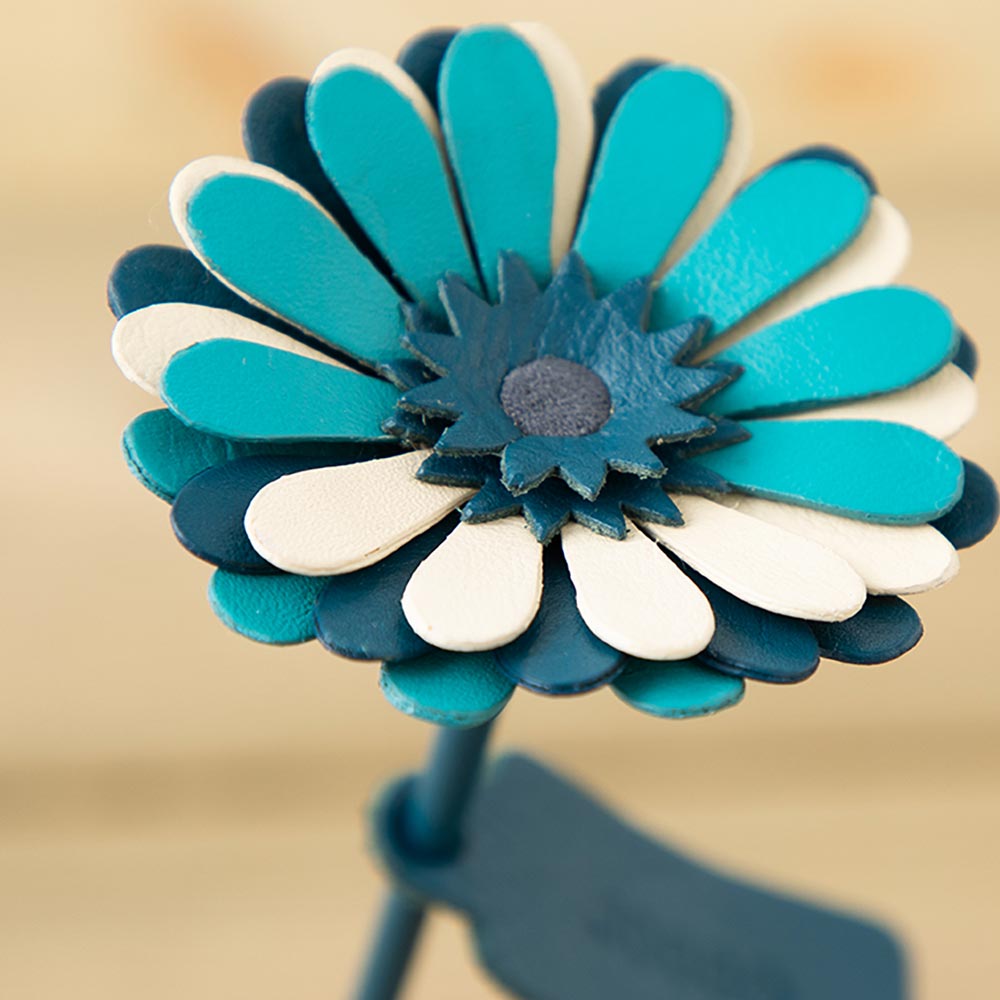 革の一輪花（ガーベラ） 画像 2