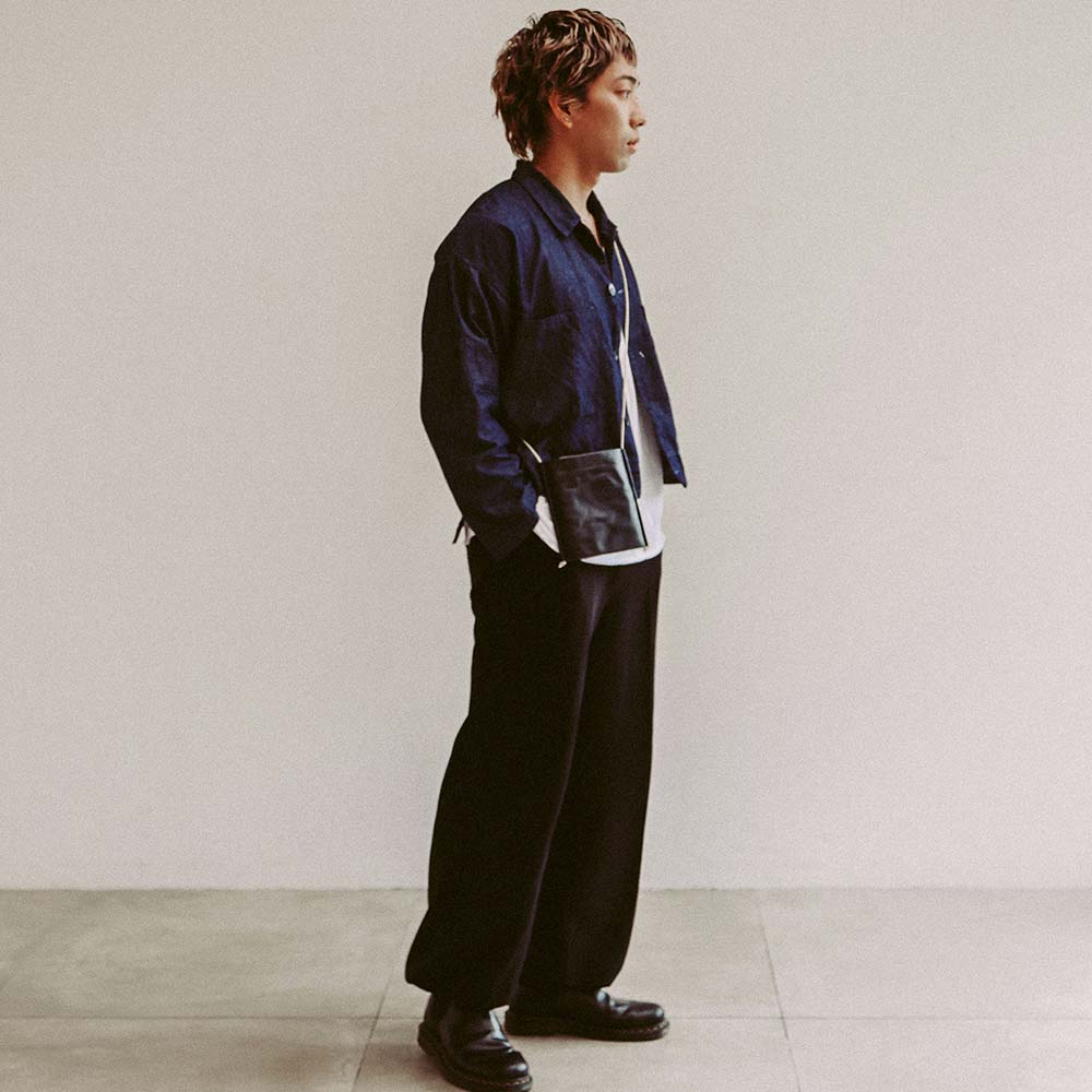 四角いレザーコードサコッシュ 画像 5