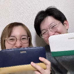 夫婦でお互いにカラーを選び合ってプレゼントしてます
今回は限定カラーをチョイスしました