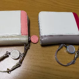 ピンクと赤、色おそろいで購入。