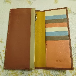 せっかくなのでなるべく多くの色を使いたいと思って選びました。