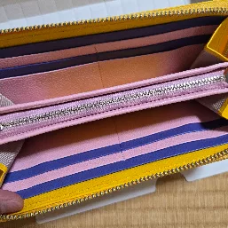 ピンクも入れたくて中にして、ブルーでキリッと引き締める気持ちでセレクトしました。