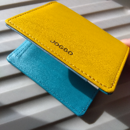 外見が黄色で内側を水色にしました💛🩵