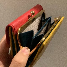 仕切りがあって使いやすいです。