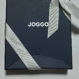 有料のギフトBOXの破損状態