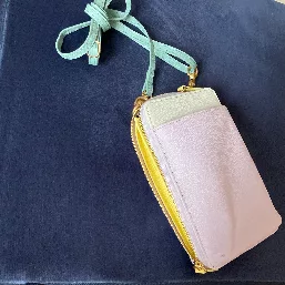 JOGGOさんは淡い色も発色が綺麗です