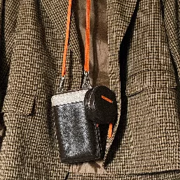 好みのブラウン＆オレンジの配色にできてお気に入りです。