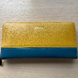 イエローとブルーのバイカラー