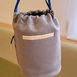 色も気に入ってます。丁寧に作って頂き、ありがとうございます。